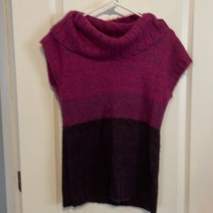 Purple short sleeve sweater